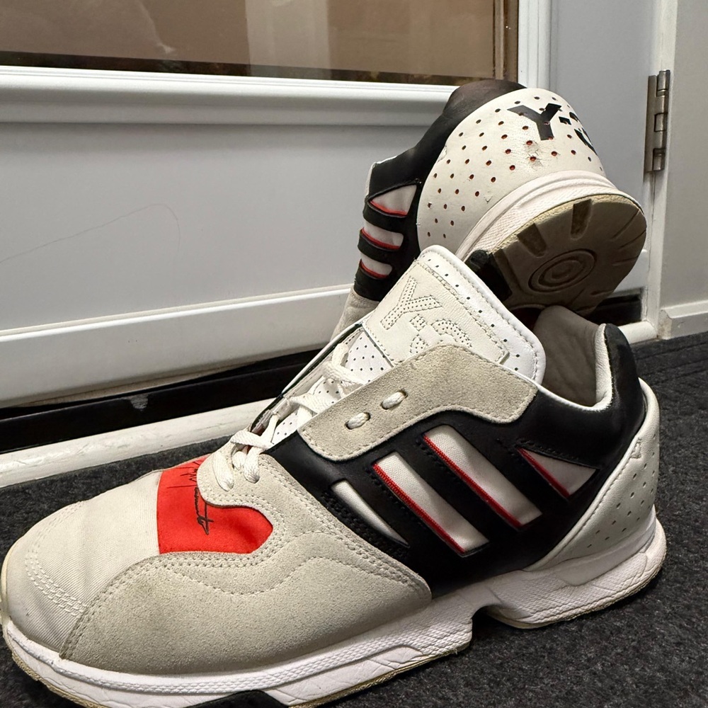 Y3 Sneakers